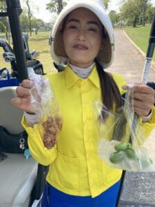 Caddie with snacks